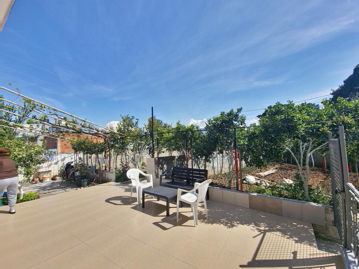 Villa Malaj Vlore Luaran gambar